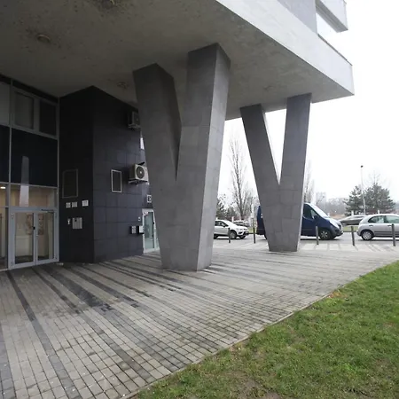 Sag 12th Floor Koloseo View Free Parking Apartament *