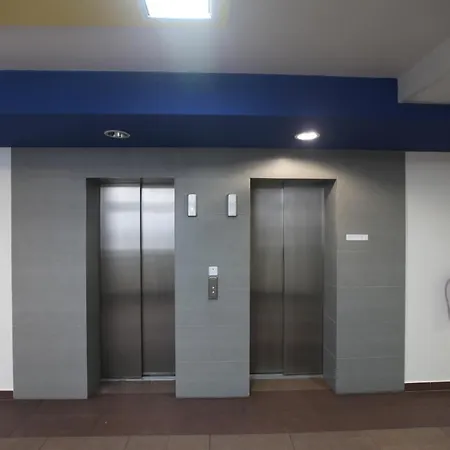 Apartment Sag 12th Floor Koloseo View Free Parking Bratislava